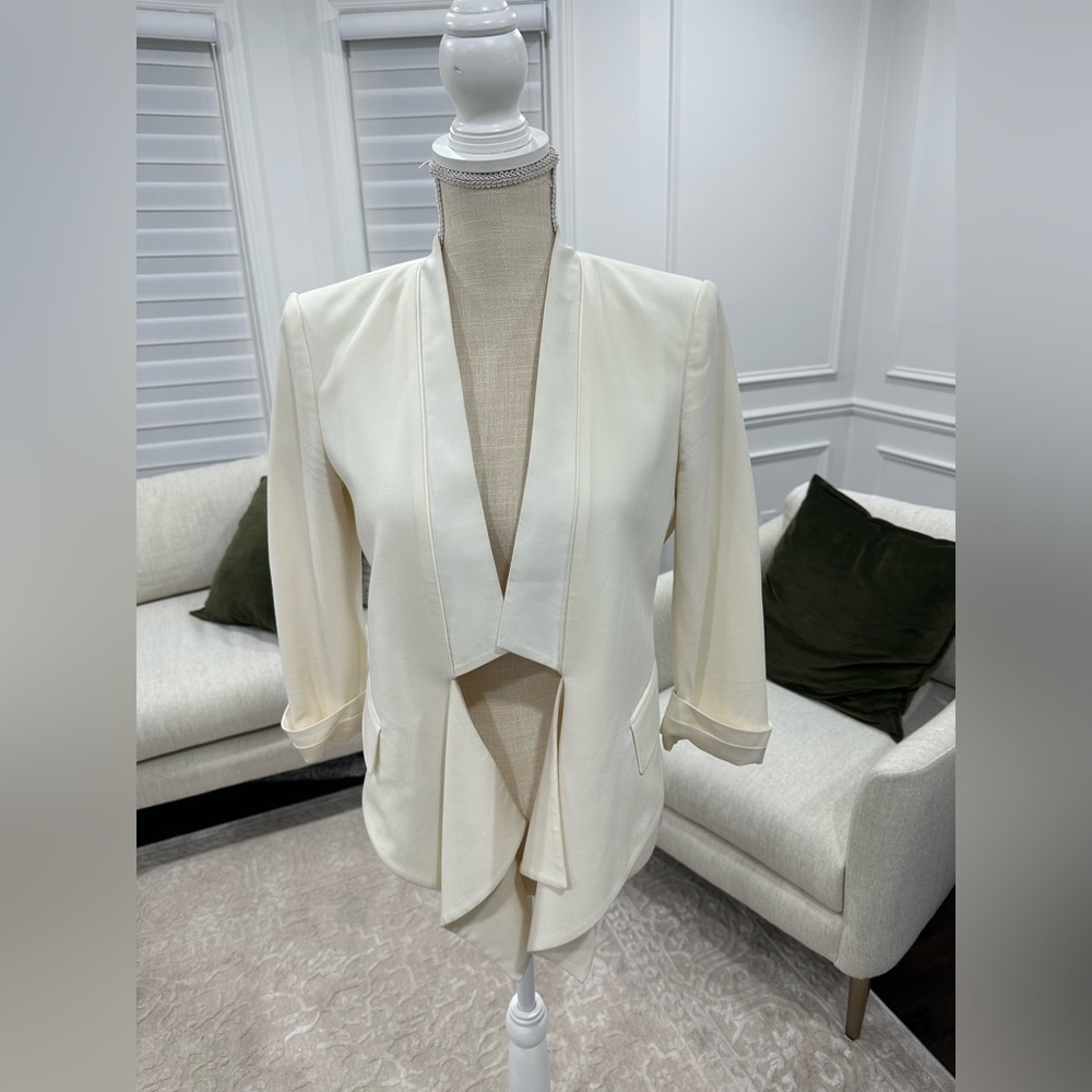 White BCBG Blazer Small